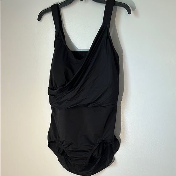 Lands' End‎ Women's Black One Piece Swimsuit 20W Black DD - Picture 1 of 9